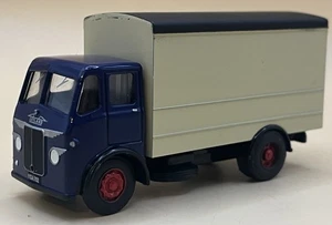 Base Toys 1:76 Leyland Beaver Box Van - Blue/Cream BV01 - Picture 1 of 3