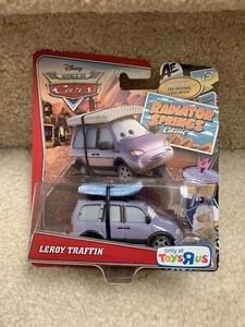 Disney Pixar Coches LEROY TRAFFIK RESORTES RADIADOR Diecast Toys R Us Pegatina - NUEVO - Imagen 1 de 2