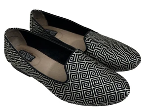 Adam Tucker Me Too Women's Loafer Size 10 Geometric Pattern Black Beige - Picture 1 of 8