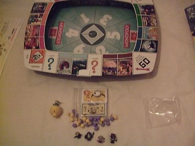 Minions Despicable Me 2 Monopoly Game - Image 1 of 4