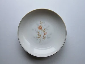 American Queen Fine China - NANCY - Plato de cena de 10 3/8" - Hecho en Japón - Imagen 1 de 2