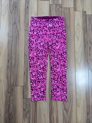 Excelente estado usado! Legging Lilly Pulitzer Weekender Mandevilla Rosa Don't Be A Cheetah Tamanho P - Imagem 1 de 4