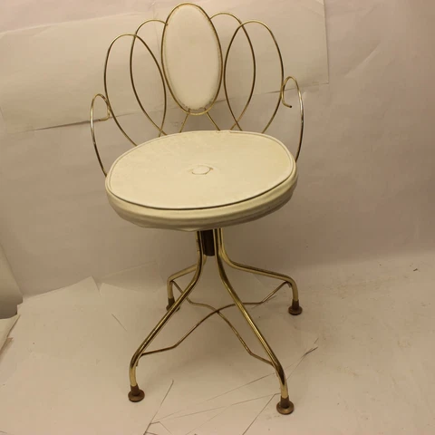 Vintage Golden Wire Metal Bathroom Makeup Chair Cover