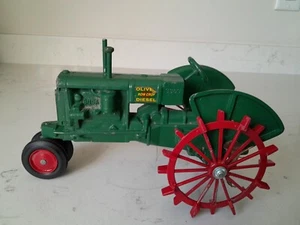 VTG J.L. ERTL Collector Oliver Row Crop 80 Model Tractor Diecast Spiked Wheels - Picture 1 of 7