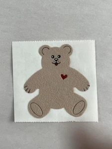 Vintage 80er Jahre Teddybär Aufkleber Fuzzy mit Herz NOS unbenutzt süß - Bild 1 von 5