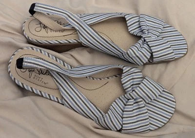 Женские босоножки LifeStride Mimosa 2 из разноцветной ткани плоские 7,5/37,5 - Изображение 1 из 4