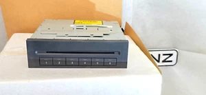 Mercedes W211 CD changer Audio 6 compartment 2118202489 Model MH3210 - Bild 1 von 15