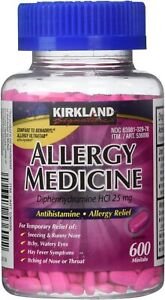 Diphenhydramine HCI 25 mg - marque Kirkland - médicament contre les allergies antihistamineCompa