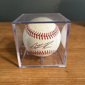 Austin Romine MLB Authenticated Autograph Baseball Hologram 8/9/18 NY Yankees - Picture 1 of 2