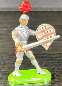 Britains Ltd 1971 Plastic DeeTail Knights in Action Crusader Axe Figurine - Picture 1 of 9