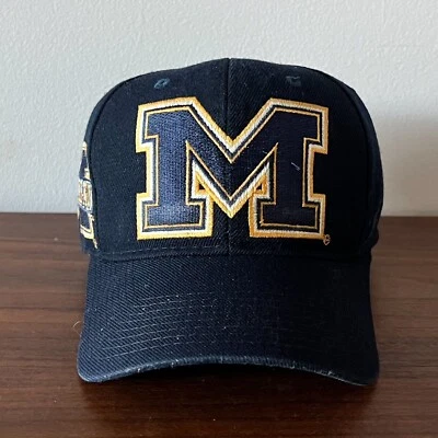 Vintage Michigan Wolverines Men’s FittedHat Size 6 7/8 Navy Zephyr Cap - Image 1 of 4