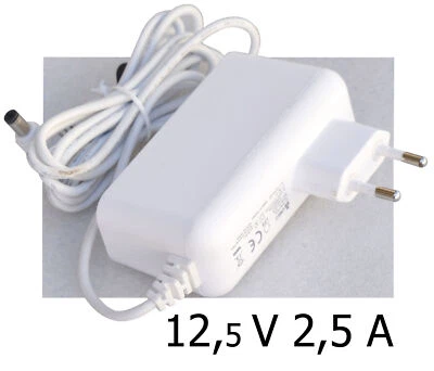 Power Supply UP0301Q-12PE 12V To 2,5A 5,5 X 2,5 MM For Monitor Switch Router - Image 1 of 3