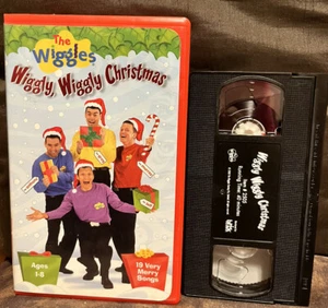 The Wiggles Wiggly Christmas VHS Video 19 Songs Unlimited Combined S/H CLAMSHELL - Picture 1 of 3