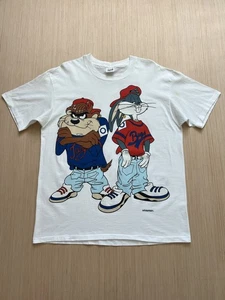 Camiseta Rara De Colección Looney Tunes Taz Bugs Bunny AOP Kriss Kross Rap Talla XL 90s - Imagen 1 de 24