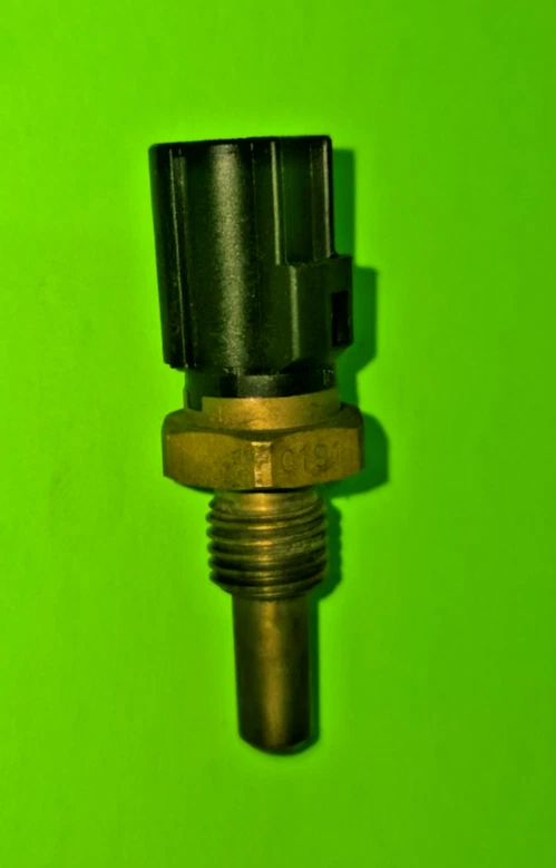 Termossensor Yamaha FZ1 2008 8CC-85790-01-00 - Imagem 1 de 1