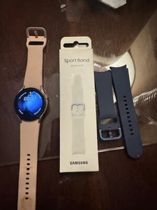 samsung galaxy gear s3 classic smart watch.  Includes 2 brand new bands - Picture 1 of 3