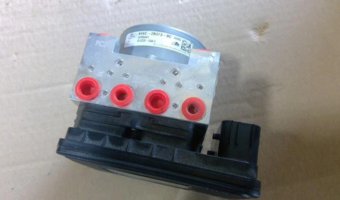 Ford Transit Connect 2020-2021 ABS conjunto de bomba de freno antibloqueo OEM Foto 1 de 2