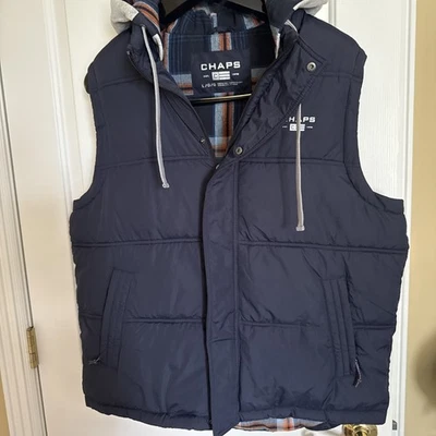 Chaps 162088 regular fit L Vest Quilted Fleece Lined Hooded - Image 1 of 4
