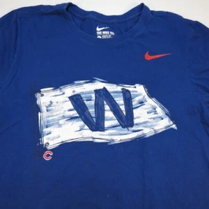 NIKE TEE ATHLETIC CUT CHICAGO CUBS MLB BASEBALL FLYING THE W FLAG T SHIRT Sz S - Picture 1 of 2