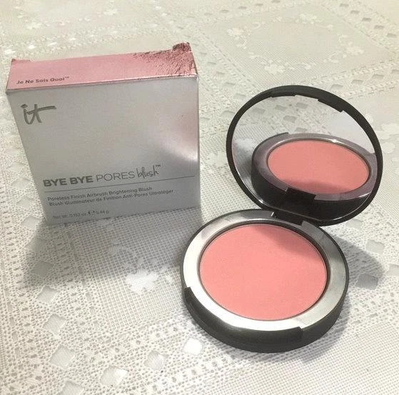 It Cosmetics Bye Bye Pores Face makeup Blush - Je Ne Sais Quoi new - Image 1 of 1