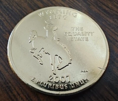 2007  Wyoming  State  24 karat gold plated  Quarter.  .99 ship - Image 1 of 2