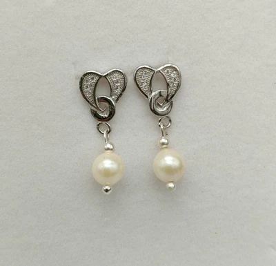 Orecchini donna a lobo argento bianco 925 perla vera naturale cuore - Immagine 1 di 4