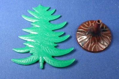 Plasticville - O-O27 - #CT-6 Evergreen Tree (1) - Green Unglued - Very Good - Image 1 of 4