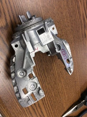 2010 2011 2012 2013 2014 2015 Lexus rx350 Soporte de montaje de espejo OEM rx450h DERECHO  Foto 1 de 4