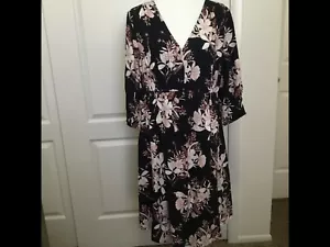 Dress -Size Large Fit & Flare Navy Floral * New + FREE SHIPPING - Picture 1 of 5