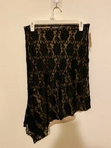 Vintage asymmetrischer Valia Blumen schwarz Spitze Overlay Rock von Joyce Leslie  - Bild 1 von 10