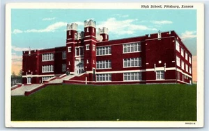 Postal de High School en Pittsburg Kansas KS - Imagen 1 de 2