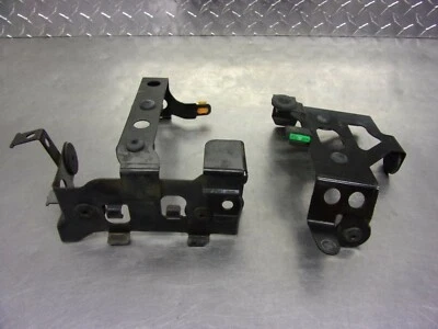 627 A HONDA SHADOW AERO 1100 C3 2001 OEM SET SOPORTE MONTAJE (DOS) Foto 1 de 4