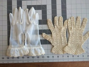 Vintage Womens Gloves 2 Pairs Lace and Crochet Size 7.5 - Picture 1 of 6