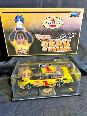 NUEVO REVELL PENNZOILYELLOW MONTE CARLO CAR-STEVE PARK ESCALA 1:24 Foto 1 de 4