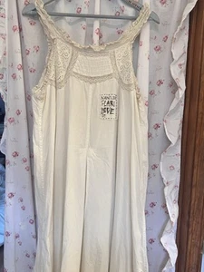 💕Magnolia Pearl (Poplin Clementine) With lace Eyelet Trim" Slip Dress #176 - Bild 1 von 15
