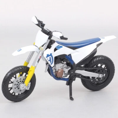 1/18 Scale Bburago Husqvarna FS 450 Supermoto Motorcycle Model Motocross Bike - Image 1 of 4