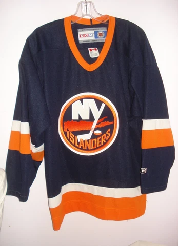 NWOT's NEW YORK IIslanders CCM Jersey Sweater Navy New Blank SIZE S ADULT Cover
