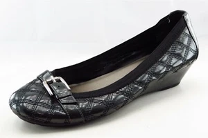 Me Too Size 7.5 M Gray Round Toe Wedge Patent Leather Women - Picture 1 of 8