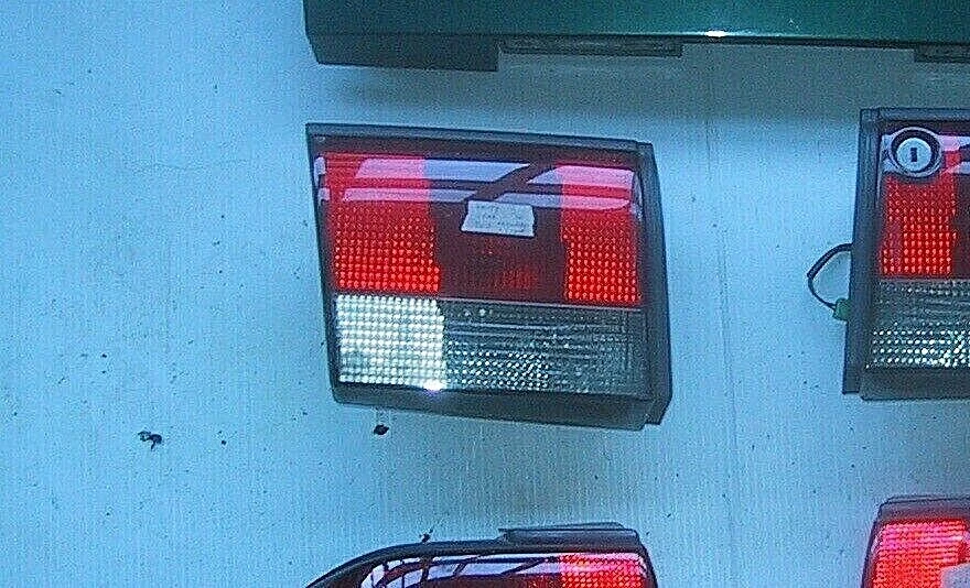 95 96 97 98 1994 SAAB 9-3 900 hatchback y convertible luz trasera maletero izquierdo Foto 1 de 1