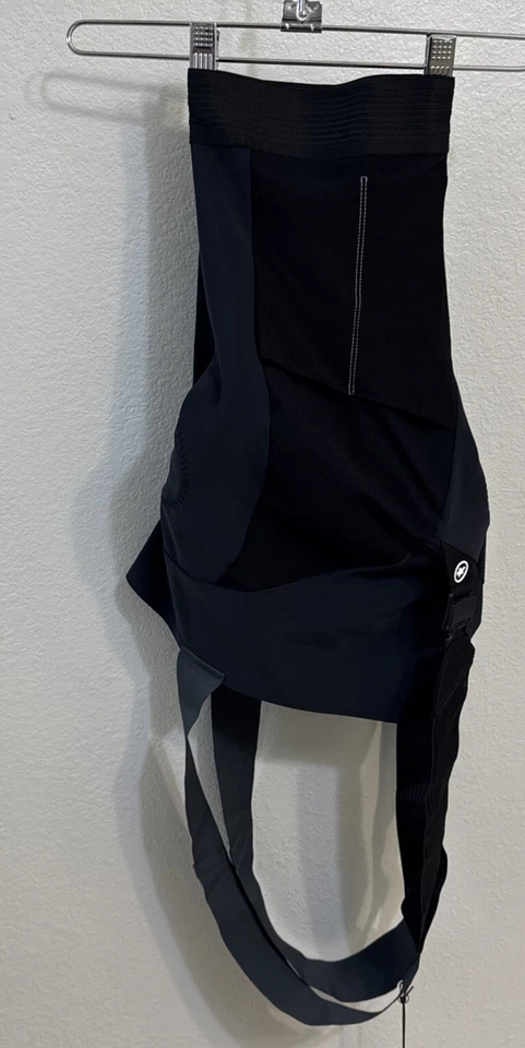 Assos UMA GTC нагрудник шорты C2 - женщин средний черный серии - гравий - новый с ярлыками - Изображение 1 из 4