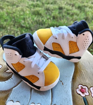 Jordan ретро 6 «Желтая охра» совершенно новый ребенка ясельного возраста 4C - Изображение 1 из 4