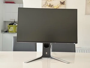 Alienware AW2721D 27 inch 240hz IPS 1440p Monitor - Faulty - 1 Vertical Line - Picture 1 of 7