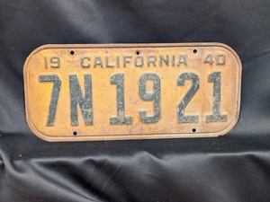 1940 California Nummernschild 7N1921 in unrestauriertem Zustand - Bild 1 von 8