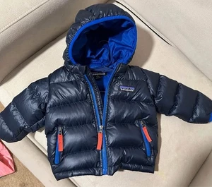 Dark blue Patagonia hi loft down coat. 6-12m - Picture 1 of 3