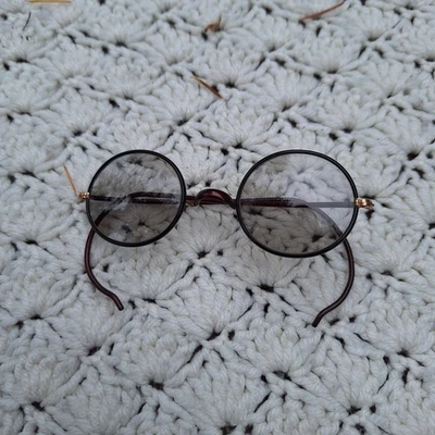 Anteojos Windsor antiguos de colección marco redondo de celuloide rojo negro Lennon Potter Foto 1 de 4