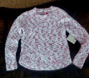 NWT SO GIRLS FUZZY SWEATER - Picture 1 of 5