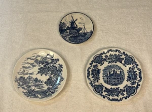 Lote de 3 Platos Decorativos Azul y Blanco - Delft - Campo Enoch Wedgwood - - Imagen 1 de 10