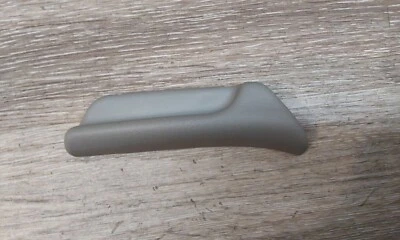 Honda Ridgeline Knob 2006, R. Reclinable pieza OEM #381231-SHJ-X01ZD Foto 1 de 4