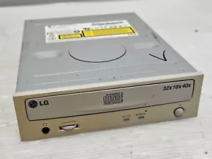 LG GCE-8320B, Vintage 32x10x32x SPEED ATAPI CD-RW - TESTED AND WORKING! - Picture 1 of 3