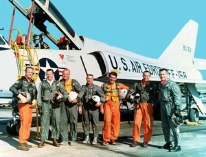 MERCURY 7 ASTRONAUTS NASA - 8" x 10" Photo Print - Picture 1 of 1